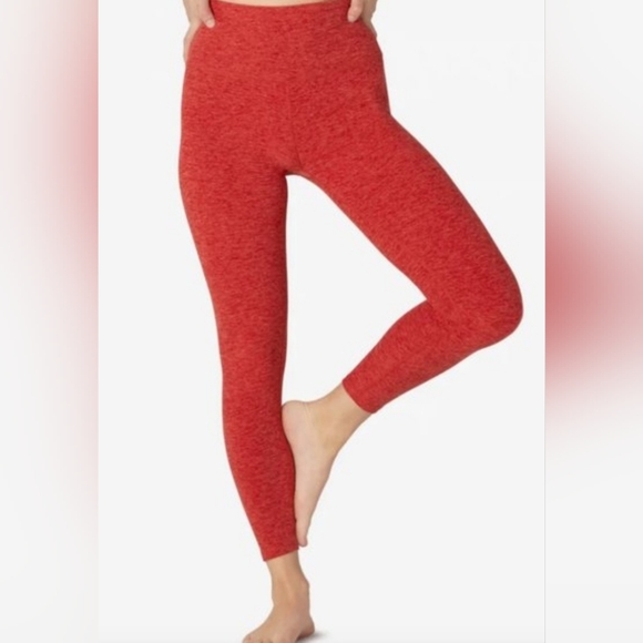 Beyond Yoga Bestselling Leggings In Scarlett Sienna Midi Length - Picture 5 of 12